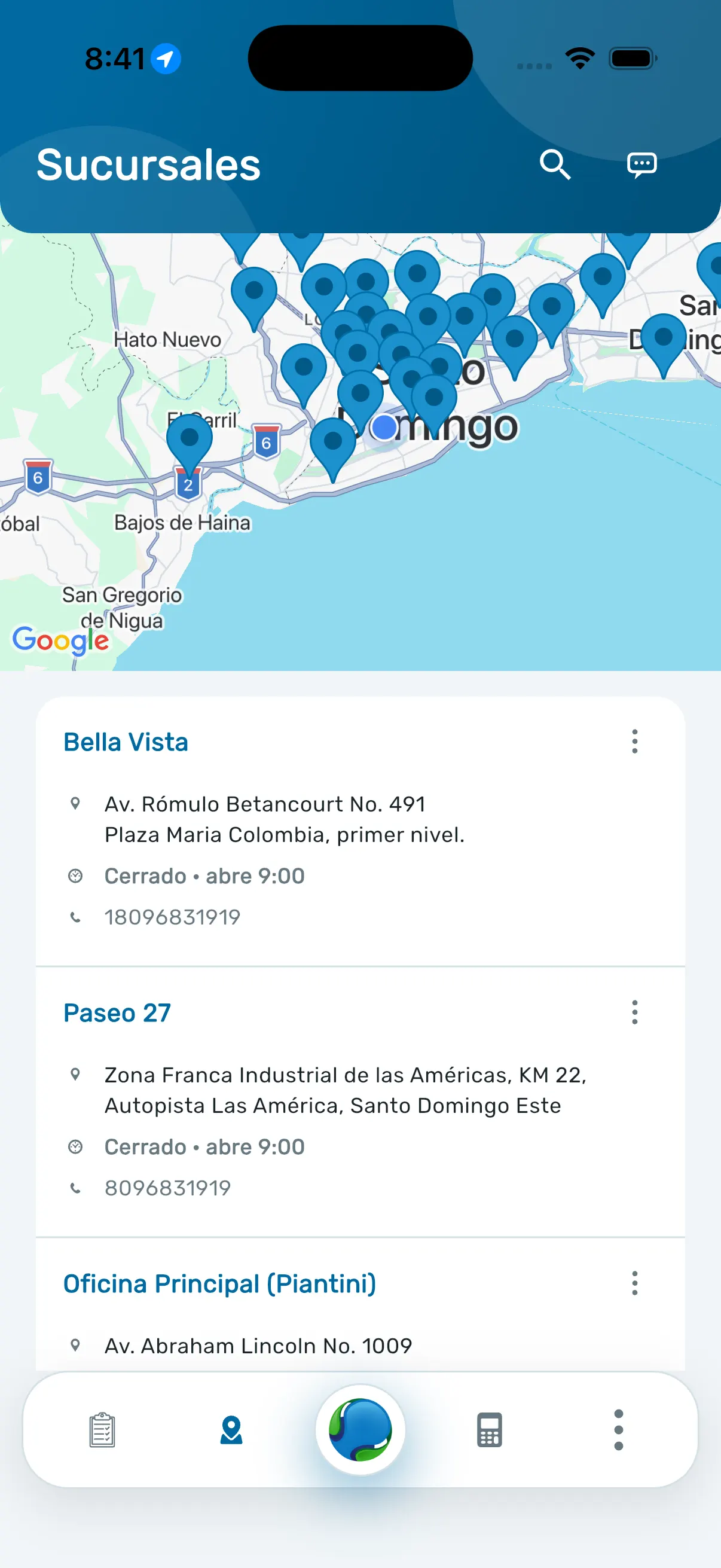 Pantalla de sucursales de la app iCourier: un mapa de Santo Domingo con las sucursales marcadas y una lista con dirección, horario y teléfono.